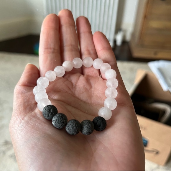 Rose Quartz & Lava Bead Bracelet - Picture 4 of 4